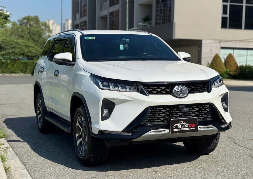 Toyota Fortuner Legender 2022 4x2AT 34000 km. Mua bán Ô tô tại Quận 10 Tp Hồ Chí Minh được đăng bởi ĐỨC XE LƯỚT hình 2