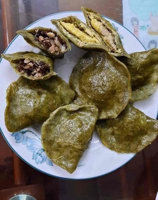 Bánh khúc làng Diềm - đặc sản Bắc Ninh. Mua bán Đồ ăn, thực phẩm và các loại khác tại Quận Nam Từ Liêm Hà Nội được đăng bởi Kiều Linh