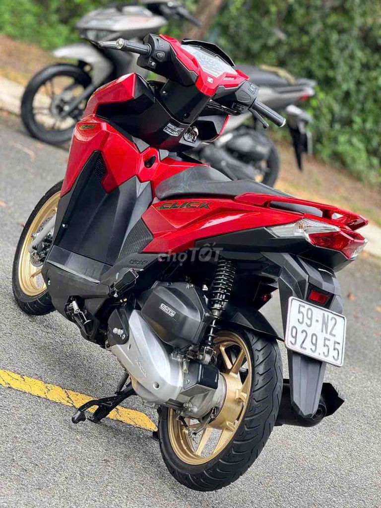 Honda Click Thailand 2017 Đỏ Đen. Mua bán Xe máy tại Quận 12 Tp Hồ Chí Minh được đăng bởi Hoàng Phú hình 8