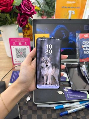 Samsung Galaxy S22plus 256GB Đen