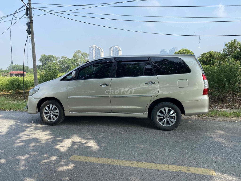 Toyota Innova 2016 2.0E - 90000 km. Mua bán Ô tô tại Quận Nam Từ Liêm Hà Nội được đăng bởi C Mai hình 11
