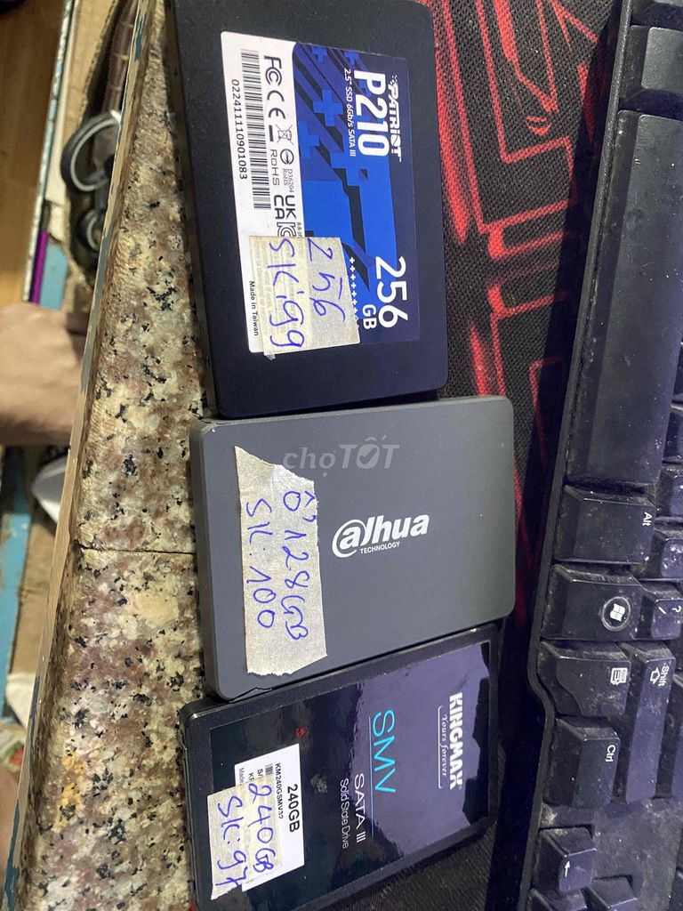 Ổ cứng SSD 128GB Đã sử dụng. Mua bán Linh kiện (RAM, Card...) tại Thành phố Trà Vinh Trà Vinh được đăng bởi Tủn hình 1