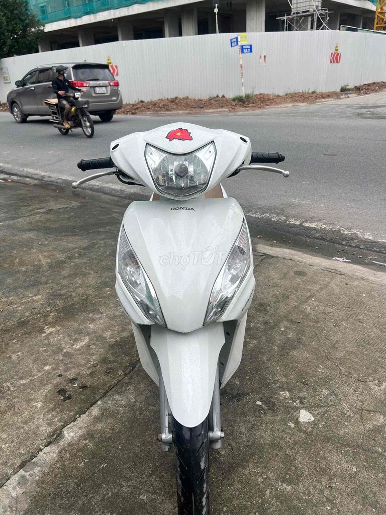 Vision 2014. Mua bán Xe máy tại Thành phố Thuận An Bình Dương được đăng bởi Thanh Thúy hình 1