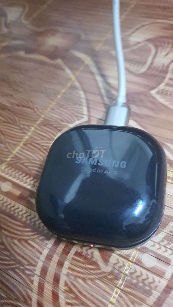 Tai nghe Samsung Buds Live Đen Bluetooth. Mua bán Tivi, Âm thanh tại Quận Nam Từ Liêm Hà Nội được đăng bởi pass đồ cá nhân hình 1