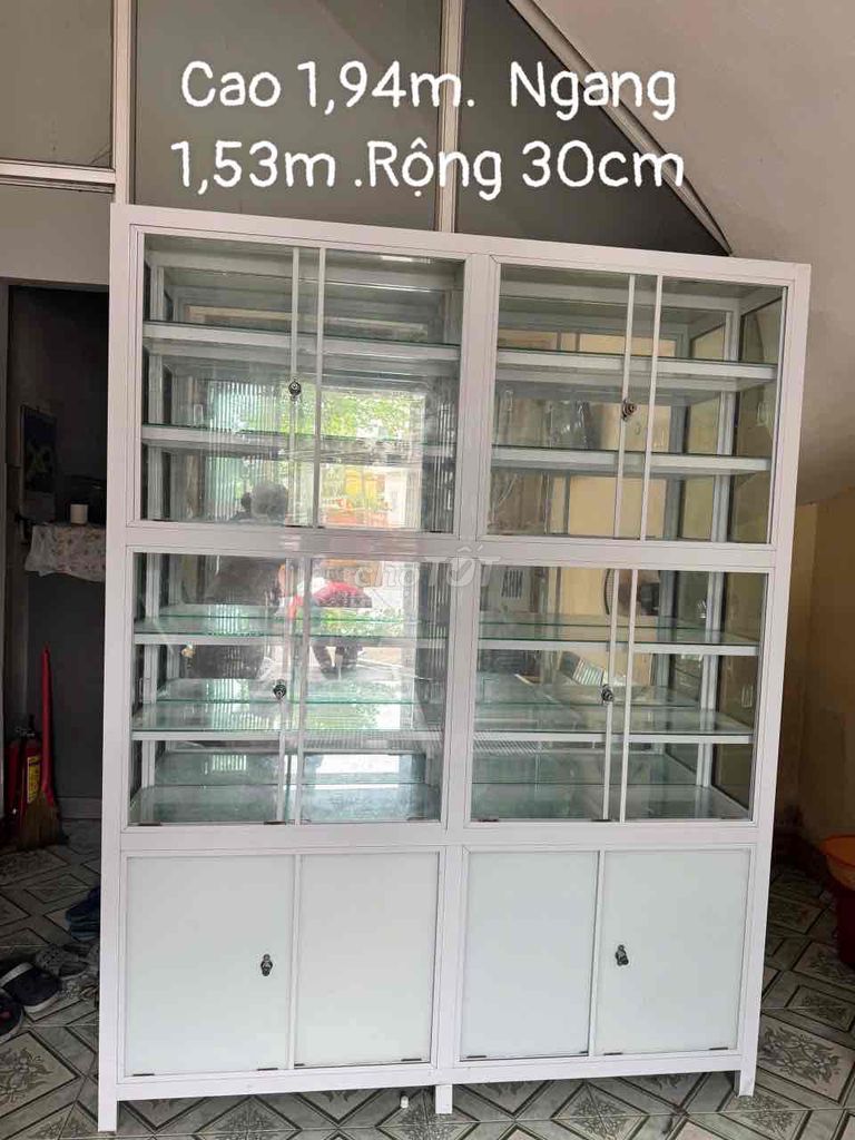 Tủ trưng bày Kính Nhôm Trắng 1.94m 1.53m. Mua bán Tủ, kệ gia đình tại Quận Long Biên Hà Nội được đăng bởi Trang Tran hình 1