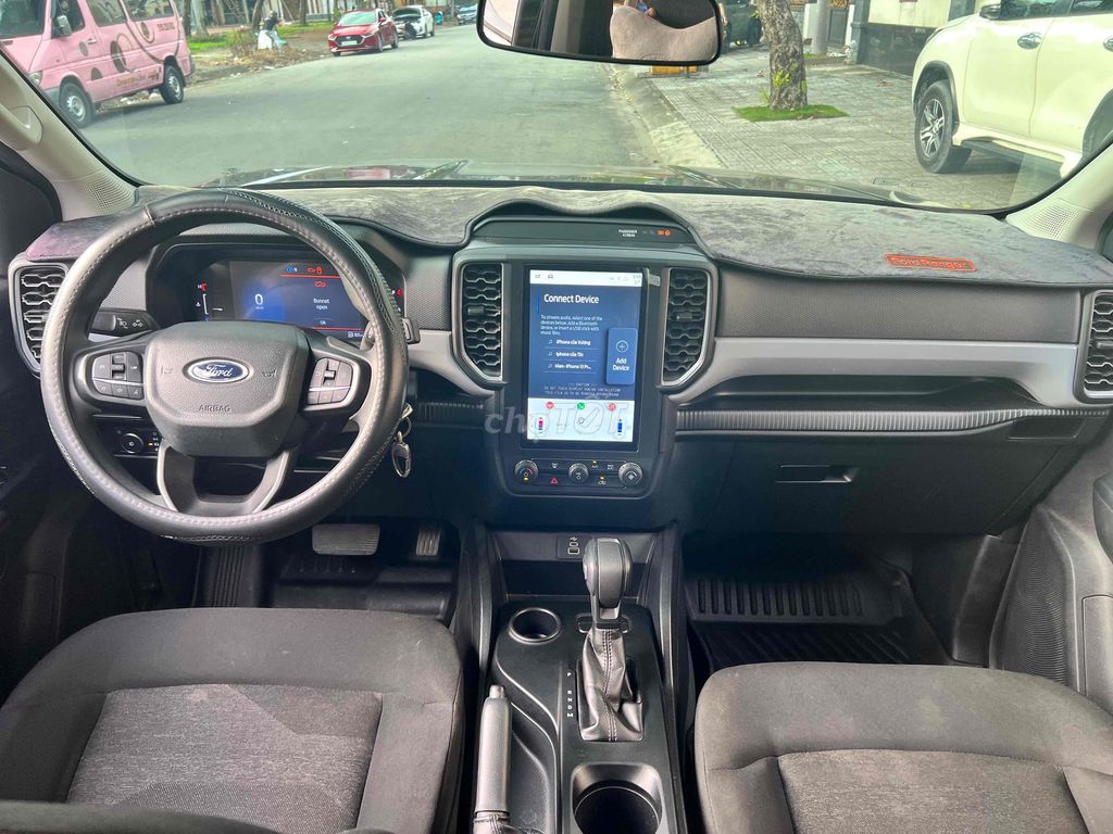 🍀Bán FORD RANGER XLS AT - 4x2 - Sx 2024 - màu đen. Mua bán Ô tô tại Quận Bình Tân Tp Hồ Chí Minh được đăng bởi MR Hiền  hình 8