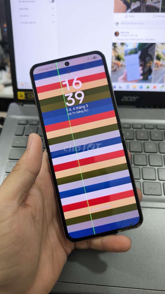 Samsung Flip 4 Trắng Sọc màn hình. Mua bán Điện thoại tại Thành phố Thủ Đức Tp Hồ Chí Minh được đăng bởi Trong Khoi Trieu Le hình 1
