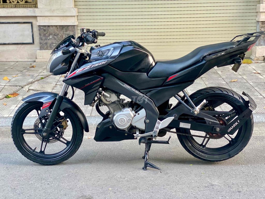 🌈 Красивая столярная машина Yamaha FZ150Fi 👉 С РАССРОЧКОЙ
