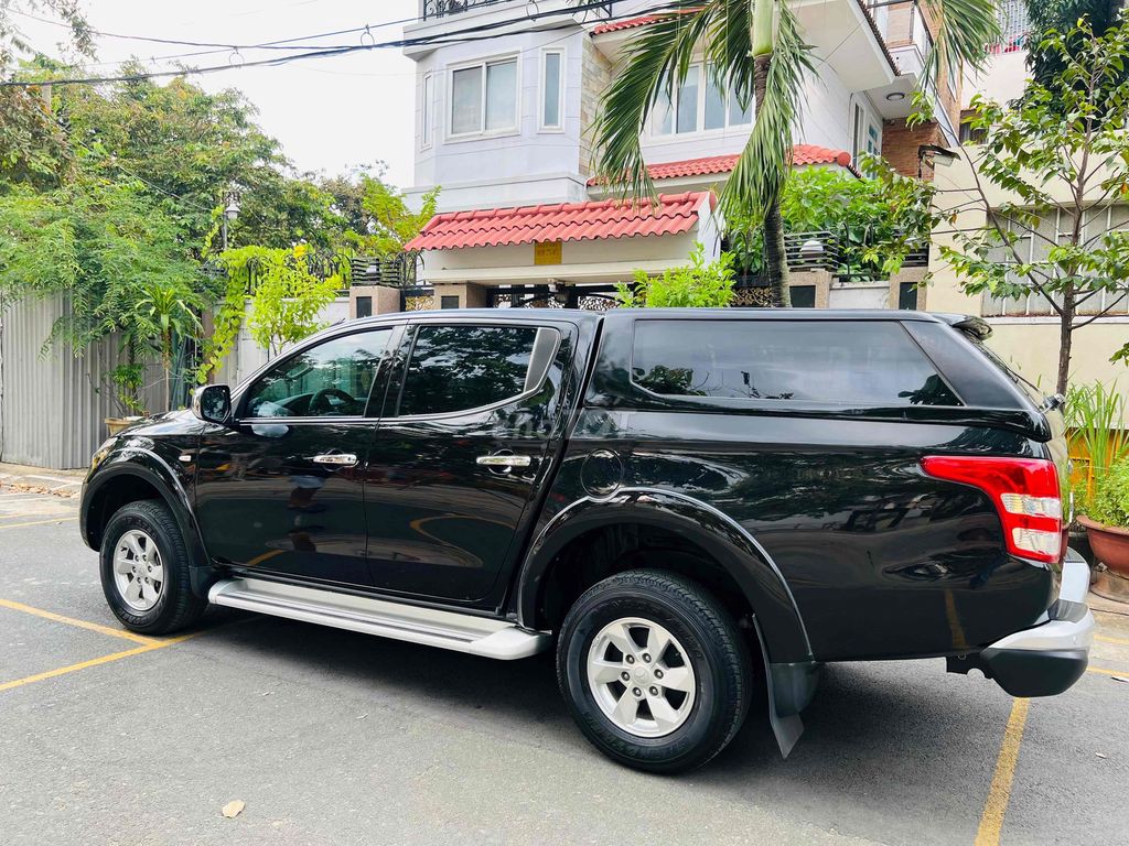 Mitsubishi Triton 2019 4x2 MT cực đẹp - 92000 km. Mua bán Ô tô tại Quận 12 Tp Hồ Chí Minh được đăng bởi Phạm Hoàng hình 7