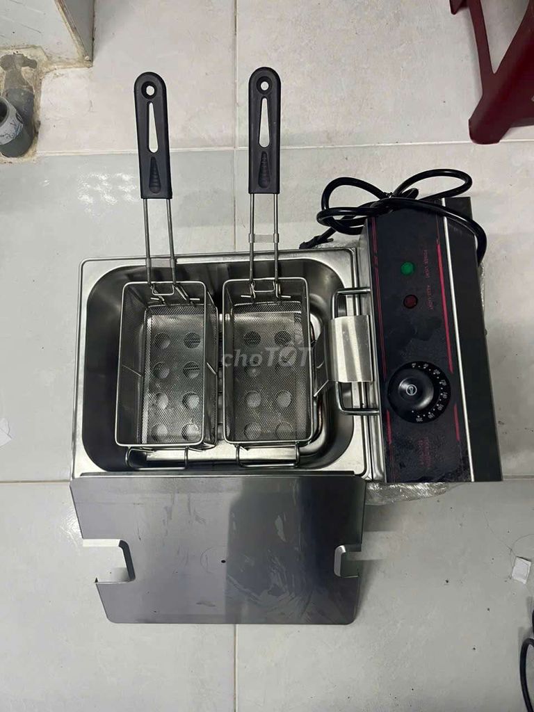 Bếp chiên điện 6 lít Bạc. Mua bán Bếp, lò, đồ điện nhà bếp tại Quận Bình Thạnh Tp Hồ Chí Minh được đăng bởi MrChan hình 1