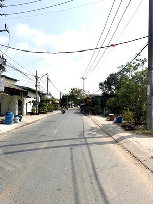 9999…….. Đất thô cư full Mặt tiền . làm kho xưởng , Xuân Thới Sơn