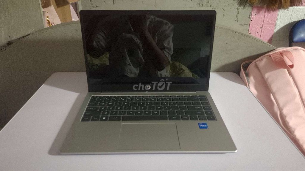 Ai biết coi máy, thu lại giúp em ạ. Mua bán Laptop tại Thành phố Đà Lạt Lâm Đồng được đăng bởi Ngọc Ánh hình 1