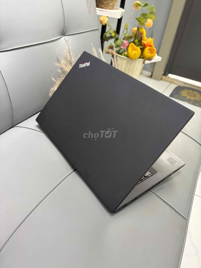 Lenovo Thinkpad T460S i7. Mua bán Laptop tại Quận Tân Bình Tp Hồ Chí Minh được đăng bởi vy hình 1