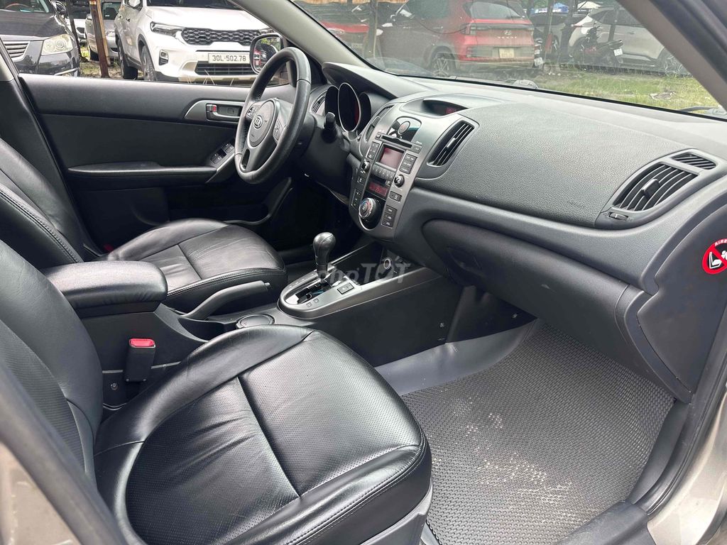 KIA Forte Sx 2009 1.6AT Sli Xám 1 Chủ 7 Vạn Km Zin. Mua bán Ô tô tại Quận Cầu Giấy Hà Nội được đăng bởi Vũ Kiên hình 17