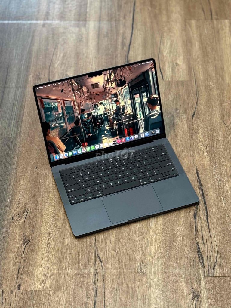 Macbook Pro M4 14' 24GB/1TB Care+ ngoại hình đẹp. Mua bán Laptop tại Quận 10 Tp Hồ Chí Minh được đăng bởi ThinhMac 2HAND hình 1