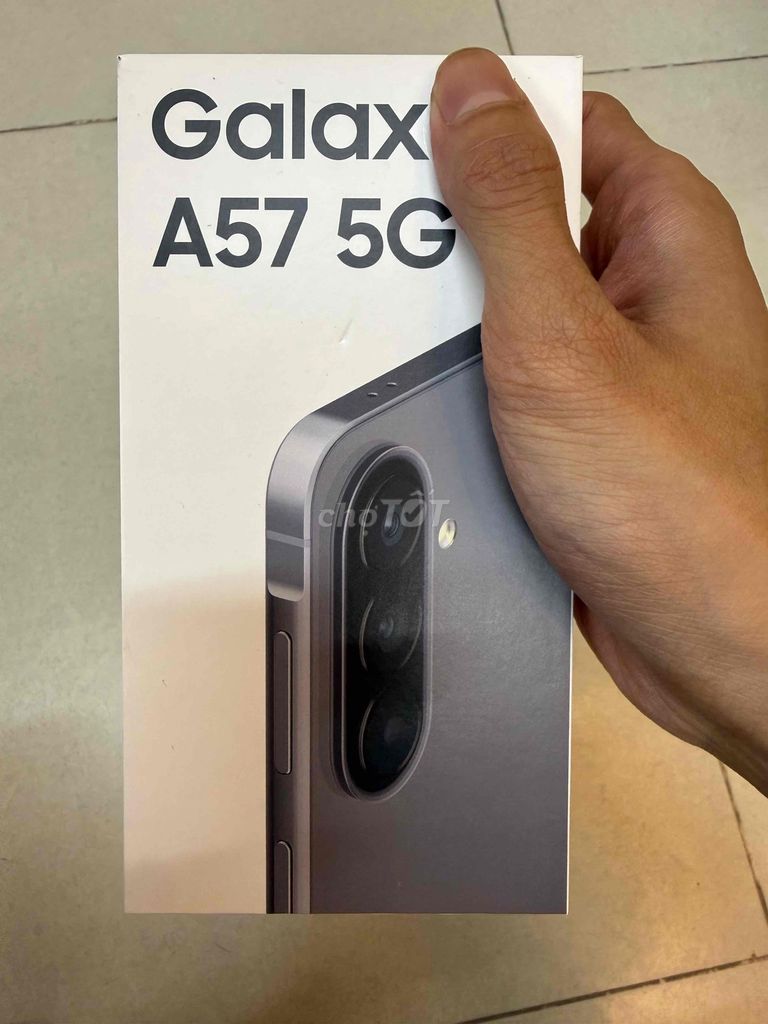 Samsung Galaxy A57 5G Xám Mới 100%. Mua bán Điện thoại tại Huyện Thanh Trì Hà Nội được đăng bởi Tuấn Trần hình 1