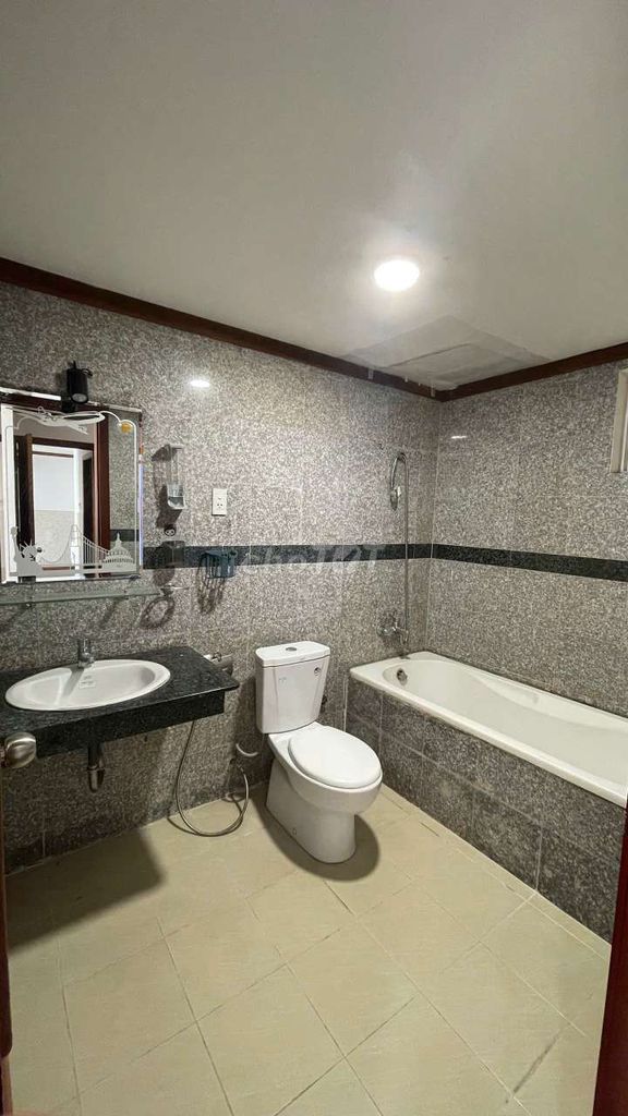 Furnished lake-view apartment in Hoàng Anh Gia Lai Lake View — photo 11