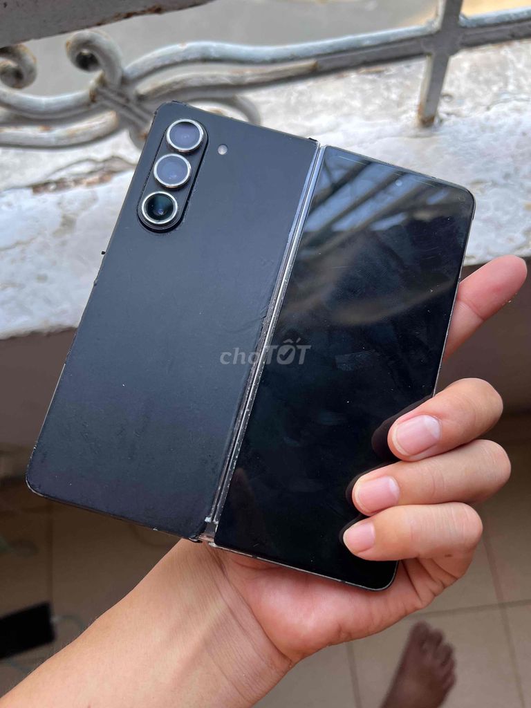 Samsung Galaxy Z Fold 5 256GB Đen. Mua bán Điện thoại tại Quận 12 Tp Hồ Chí Minh được đăng bởi Tuấn hình 1