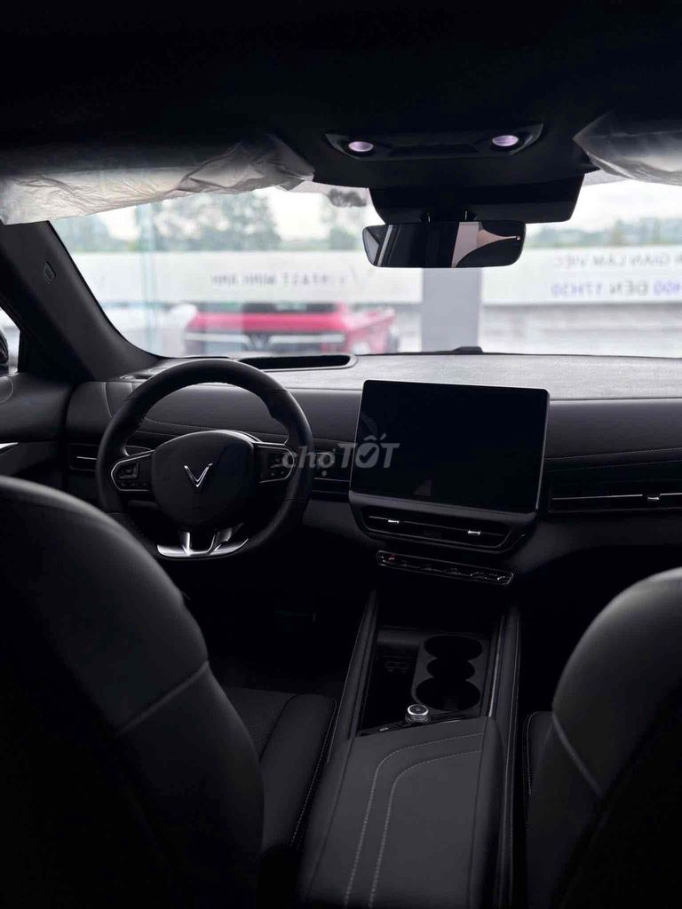 VINFAST VF7 - SẴN XE ĐỦ MÀU GIAO NGAY. Mua bán Ô tô tại Thành phố Long Xuyên An Giang được đăng bởi Trần Việt VinFast hình 5