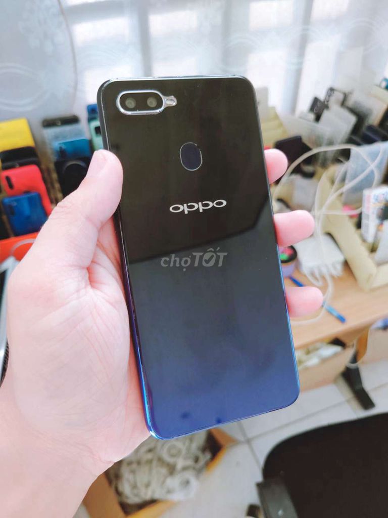 Oppo F9 4GB/64GB Đen. Mua bán Điện thoại tại Quận Hải Châu Đà Nẵng được đăng bởi Lộc Roy hình 1