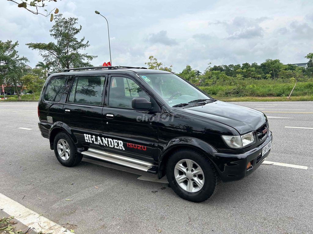 Isuzu Hi lander 2005 LX - 22 km