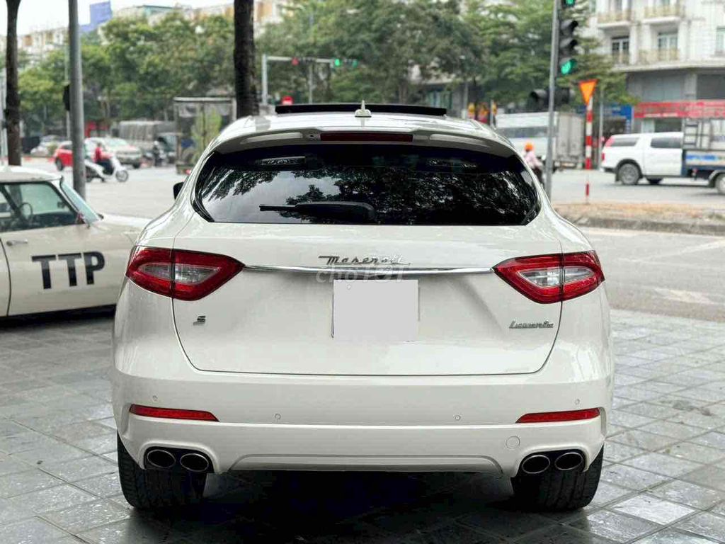 Maserati Lavente S Mode 2018 xe như mới. Mua bán Ô tô tại Quận Nam Từ Liêm Hà Nội được đăng bởi Quốc Toản hình 4