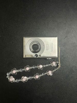 Máy Ảnh Canon IXUS 40 – Digital, Nhỏ Gọn, Cổ Điển. Mua bán Máy ảnh, Máy quay tại Quận Liên Chiểu Đà Nẵng được đăng bởi Cao Kiều Anh