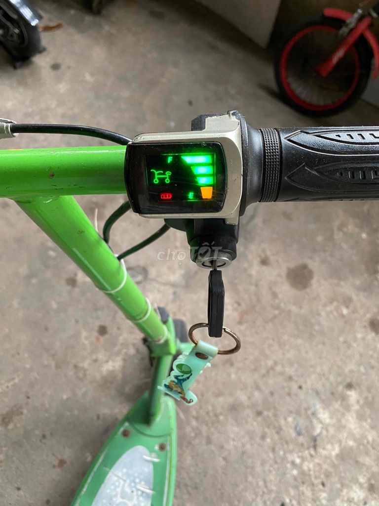 Xe đạp điện scooter. Mua bán Xe điện tại Thành phố Dĩ An Bình Dương được đăng bởi ducanh hình 1