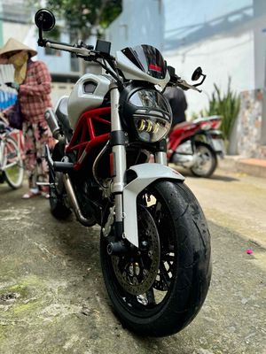 Ducati Monster 796. Mua bán Xe máy tại Quận 1 Tp Hồ Chí Minh được đăng bởi Anton Luu