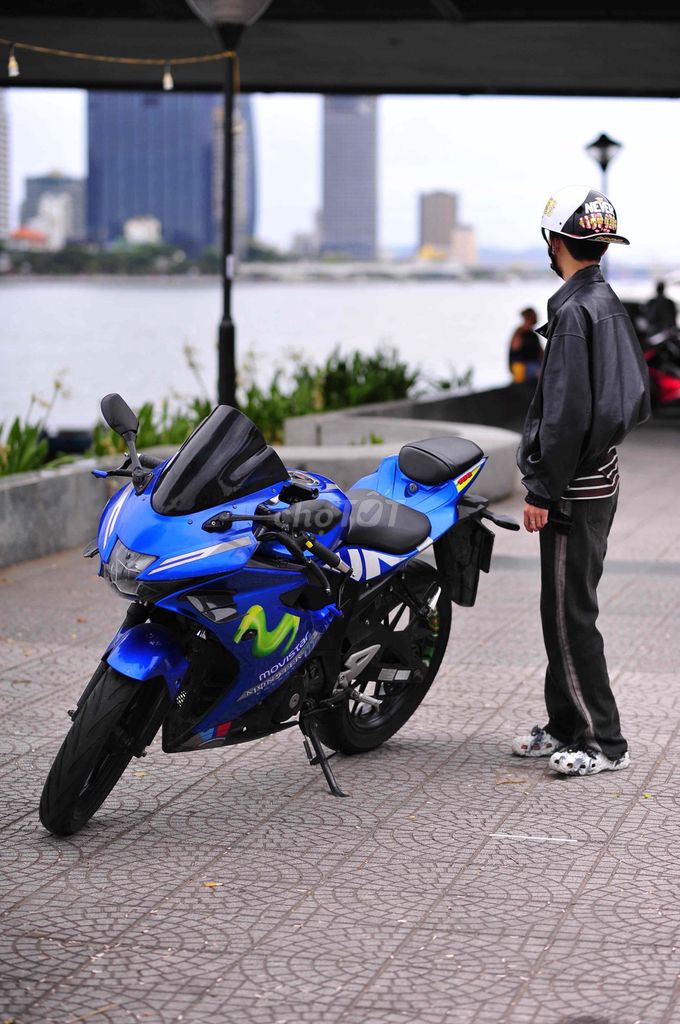 Suzuki GSX R150 зеленый импортный