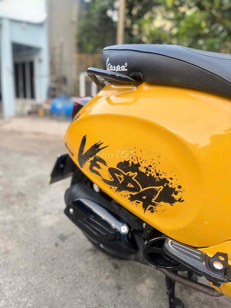 Piaggio Vespa Sprint 2015 Vàng. Mua bán Xe máy tại Huyện Củ Chi Tp Hồ Chí Minh được đăng bởi HuỳnhLâm Bổn hình 5