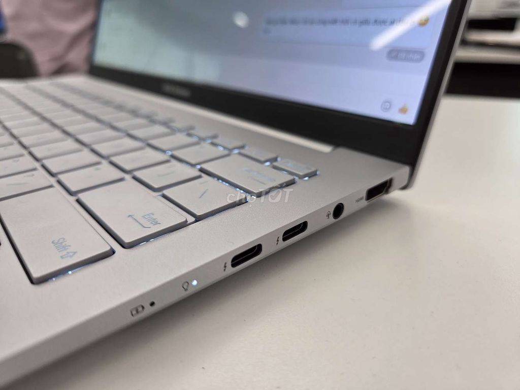Laptop Asus Zenbook 14 Oled Ux3405ma likenew. Mua bán Laptop tại Quận Bình Thạnh Tp Hồ Chí Minh được đăng bởi Nguyễn Tiến Nghĩa hình 4