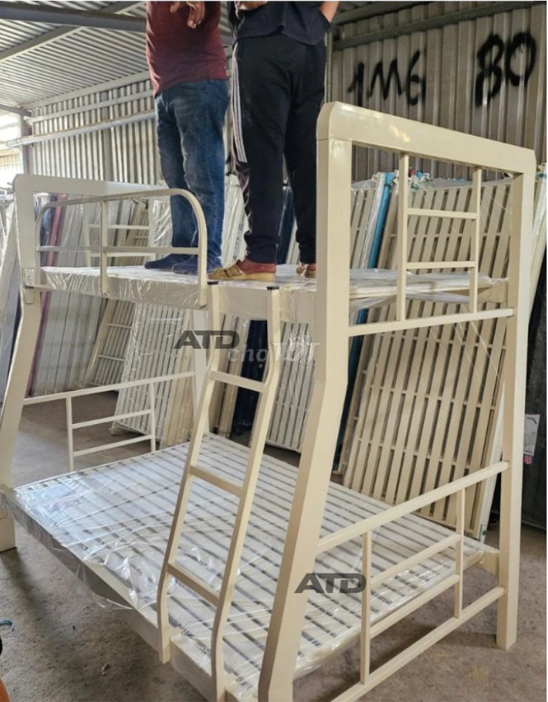 GIƯỜNG TẦNG --GIƯỜNG 2 TẦNG--GIƯỜNG SẮT TẦNG ĐẸP. Mua bán Giường, chăn ga gối nệm tại Thành phố Thuận An Bình Dương được đăng bởi Nhi Nguyen Nội thất ATD hình 1