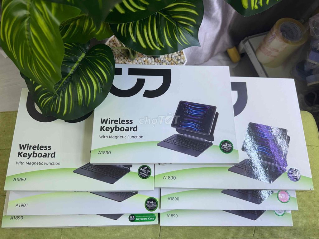 Bao da bàn phím Goojodoq iPad new seal. Mua bán Phụ kiện (Màn hình, Chuột...) tại Quận 5 Tp Hồ Chí Minh được đăng bởi Quế Trâm hình 1