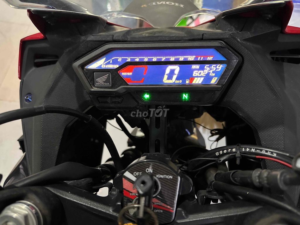 CBR 150r 2020 chính chủ 1 đời chủ. Mua bán Xe máy tại Quận Sơn Trà Đà Nẵng được đăng bởi Huỳnh Chí Thanh hình 1