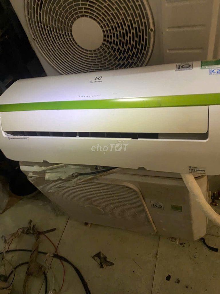 Bán máy electrolux 1hp inveter bao lắp BH giâ 4tr