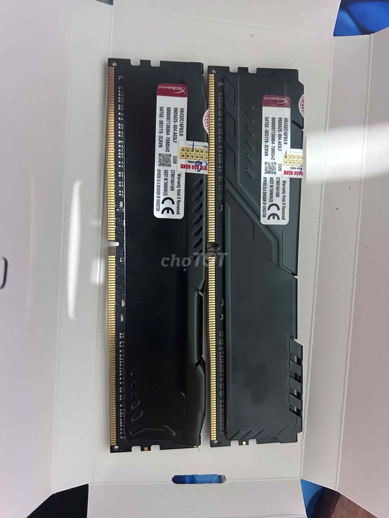 Ram 8x2 3200 có tản. Mua bán Linh kiện (RAM, Card...) tại Thành phố Long Xuyên An Giang được đăng bởi Minh Hiếu hình 1