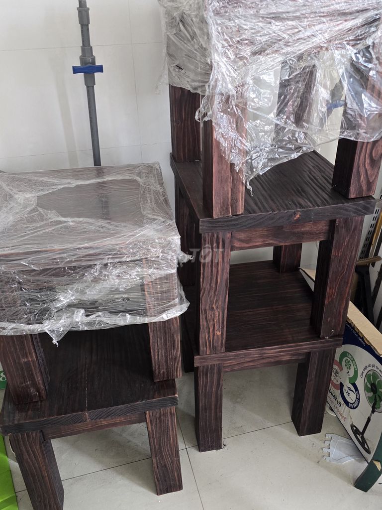 Bàn ghế quán ăn gỗ mới 99.99%. Mua bán Bàn ghế tại Quận 7 Tp Hồ Chí Minh được đăng bởi Nguyễn Khang hình 1