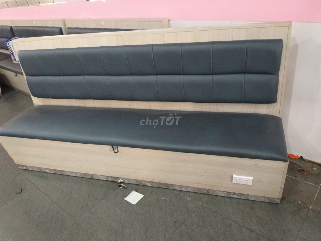 Ghế sofa băng dài Da Đen. Mua bán Bàn ghế tại Thành phố Biên Hòa Đồng Nai được đăng bởi Nguyễn thị thùy liên hình 1