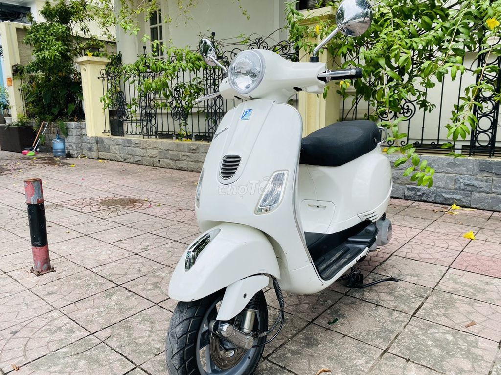 PIAGGIO VESPA 125-3vie TRẮNG BIỂN 29 CHÍNH CHỦ. Mua bán Xe máy tại Quận Bắc Từ Liêm Hà Nội được đăng bởi Lộc Phát hình 4