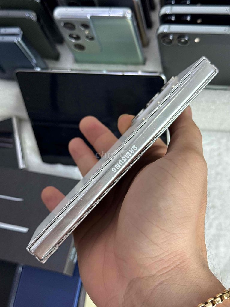 Samsung fold5 - 12/512gb - 2 sim 2 sóng - có bh. Mua bán Điện thoại tại Quận 10 Tp Hồ Chí Minh được đăng bởi Minh Sam hình 6