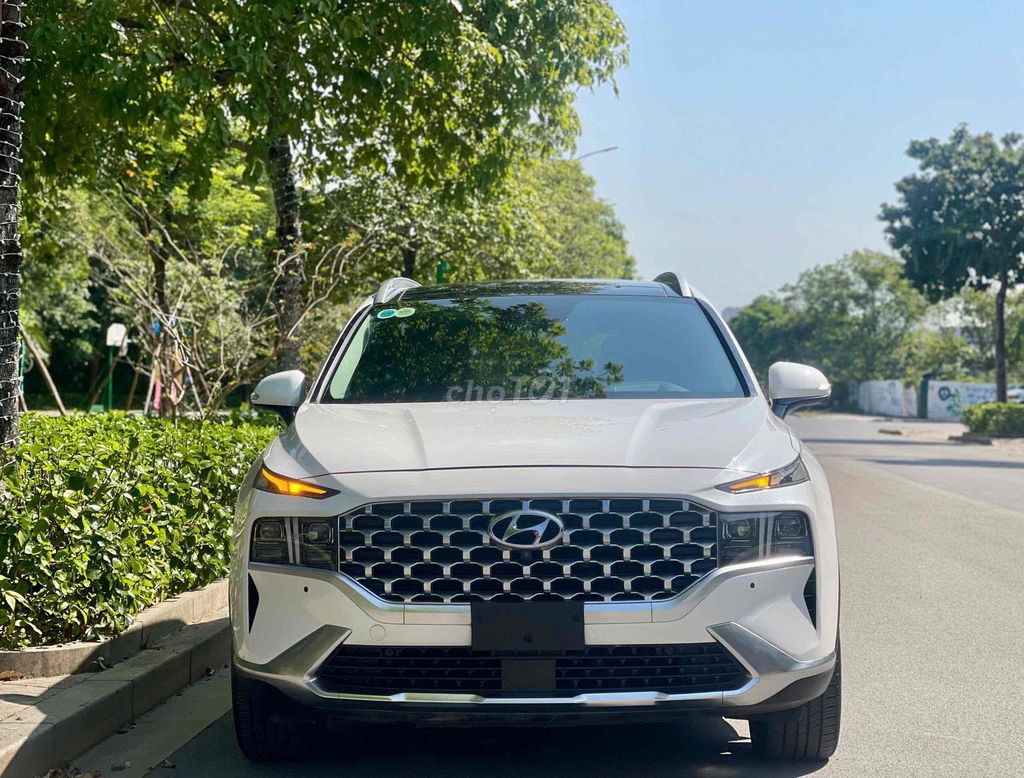 Hyundai Santa Fe 2022 Cao cấp 2.2L máy dầu full. Mua bán Ô tô tại Quận Long Biên Hà Nội được đăng bởi Hoàng Thanh auto hình 1