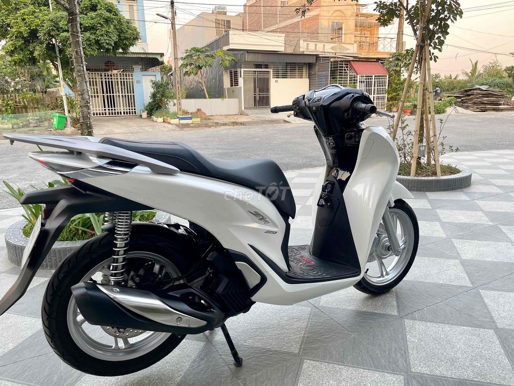 cần bán sh 160 abs siêu lướt. Mua bán Xe máy tại Huyện An Dương Hải Phòng được đăng bởi Cửa Hàng xe máy khang Chi hình 8