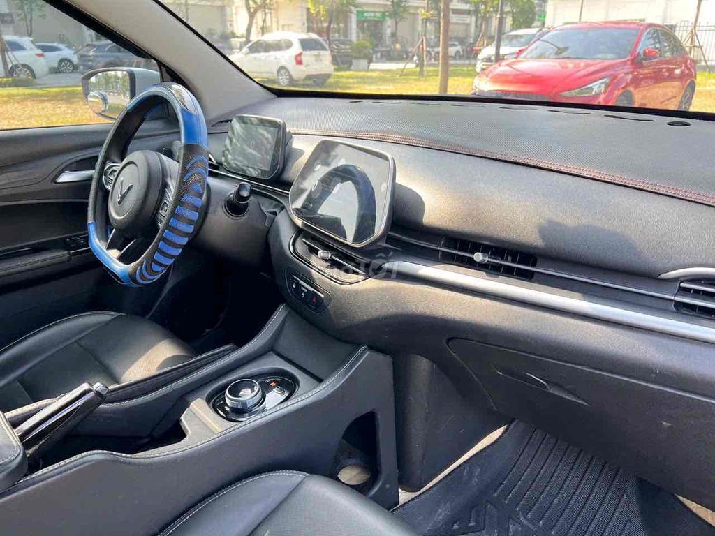 Vinfast VF5 Plus 2025 Trắng 4 vạn km. Mua bán Ô tô tại Quận Hoàng Mai Hà Nội được đăng bởi Dương Xuân Trường hình 7