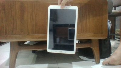 Samsung Galaxy Tab E T561 8GB đẹp 70%. Mua bán Máy tính bảng tại Quận Cẩm Lệ Đà Nẵng được đăng bởi Phạm Tuấn Khang