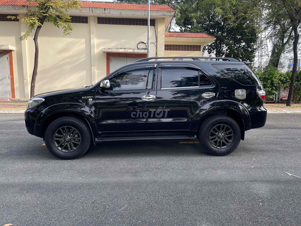 Toyota Fortuner 2011 2 Cầu Máy Xăng Bao Sang Tên. Mua bán Ô tô tại Quận Gò Vấp Tp Hồ Chí Minh được đăng bởi Em Quang Xe Lướt hình 2