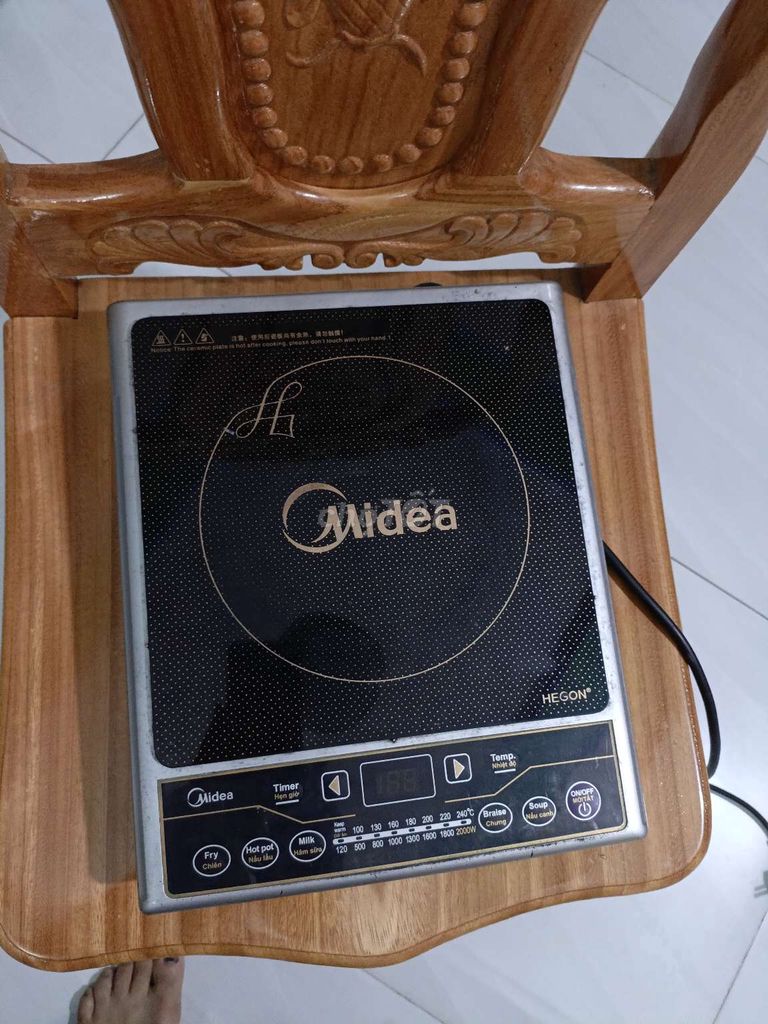 Bếp điện từ Midea ta64