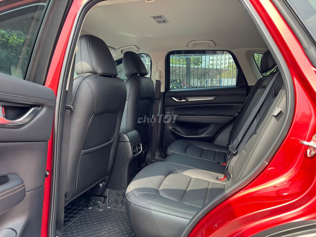 Mazda CX-5 2023 2.0 Luxury Đỏ. Mua bán Ô tô tại Quận 1 Tp Hồ Chí Minh được đăng bởi TÂN TỨ QUÝ hình 17