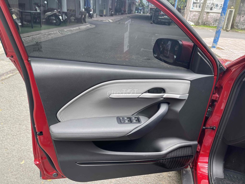 VinFast VF6 2025 - 2000 km. Mua bán Ô tô tại Quận 12 Tp Hồ Chí Minh được đăng bởi Vinfast An Sương hình 7