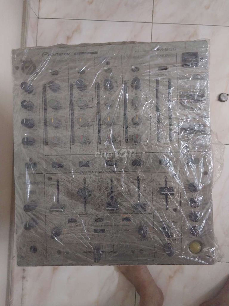 Mixer DJ Pioneer DJM600 Xám chưa sửa chữa. Mua bán Tivi, Âm thanh tại Quận 1 Tp Hồ Chí Minh được đăng bởi Luong My Cam hình 1